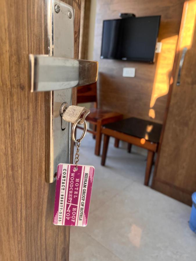 Hotel Woodcrest Zirakpur Chandigarh- Best Family Hotel - Luxurious Rooms - Unit Of Sidham Group Extérieur photo